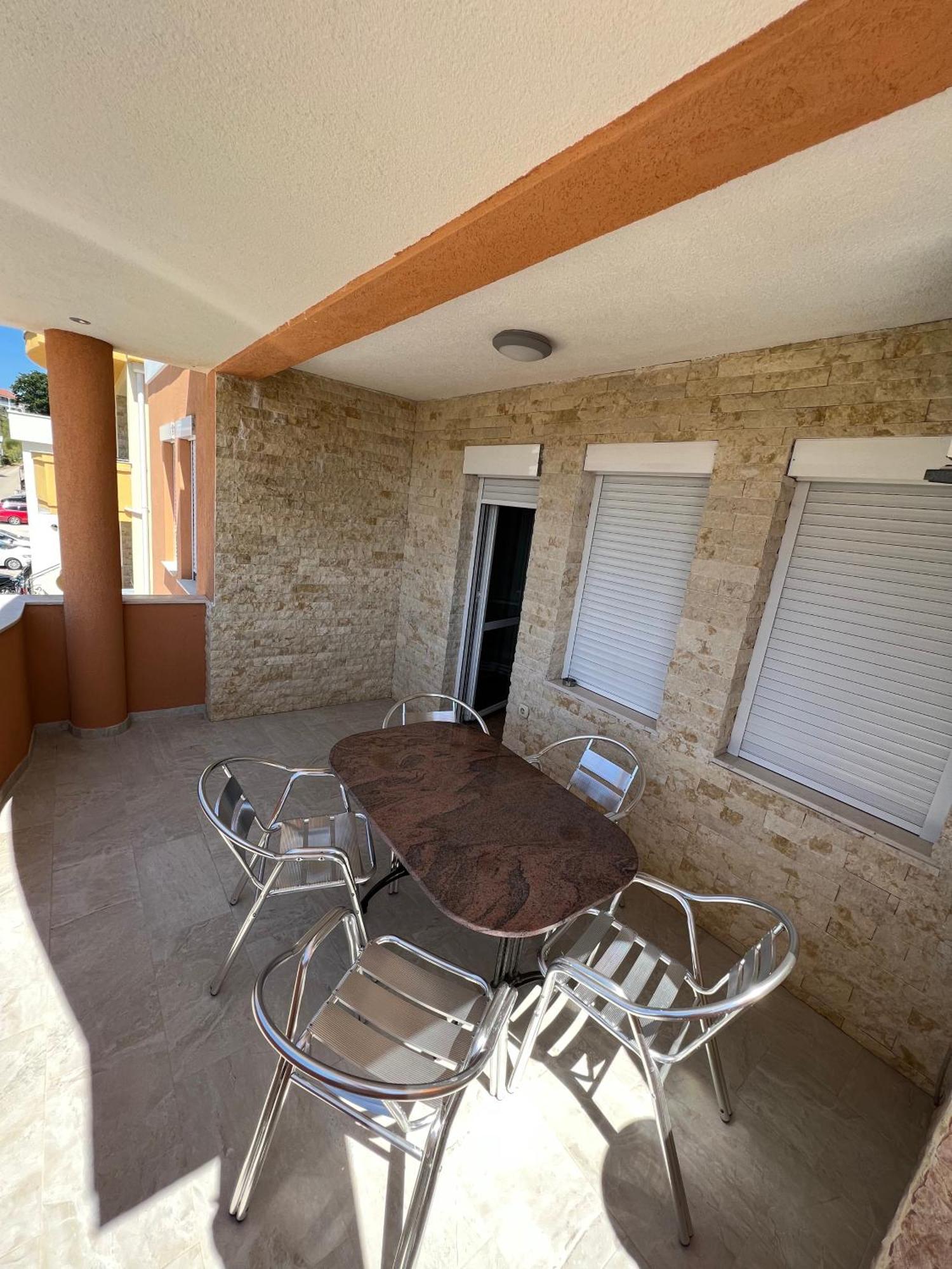 Apartments Zalli Улцин Екстериор снимка
